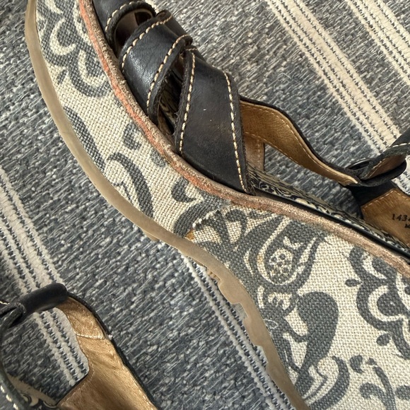 Fly London Black and Gray Patterned Wedges - Picture 3 of 7